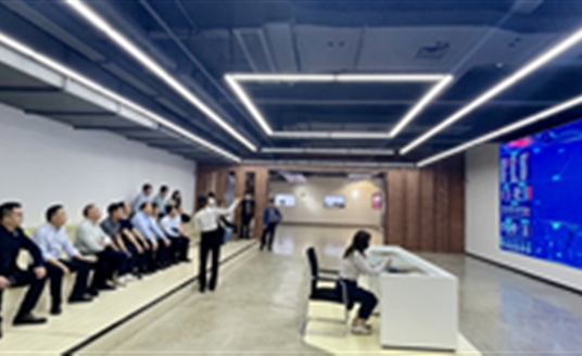 內(nèi)蒙古自治區(qū)包頭市達茂旗領(lǐng)導蒞臨華體科技考察